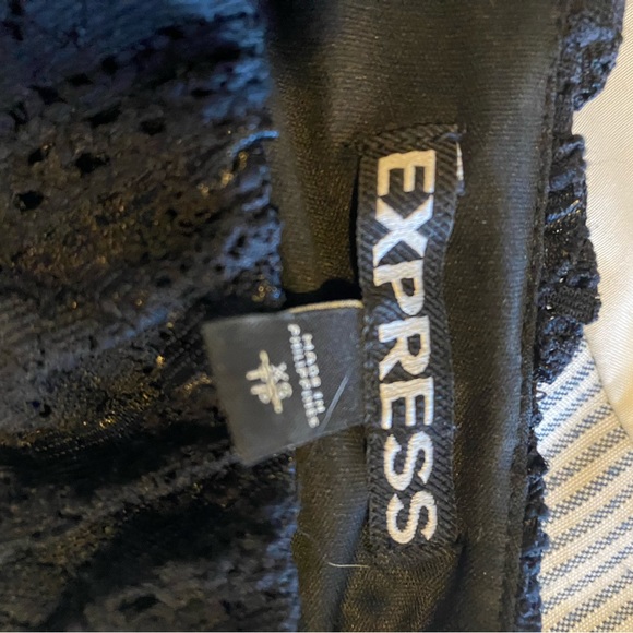 Express Lace Bodycon Dress. Size XS. - Picture 3 of 5